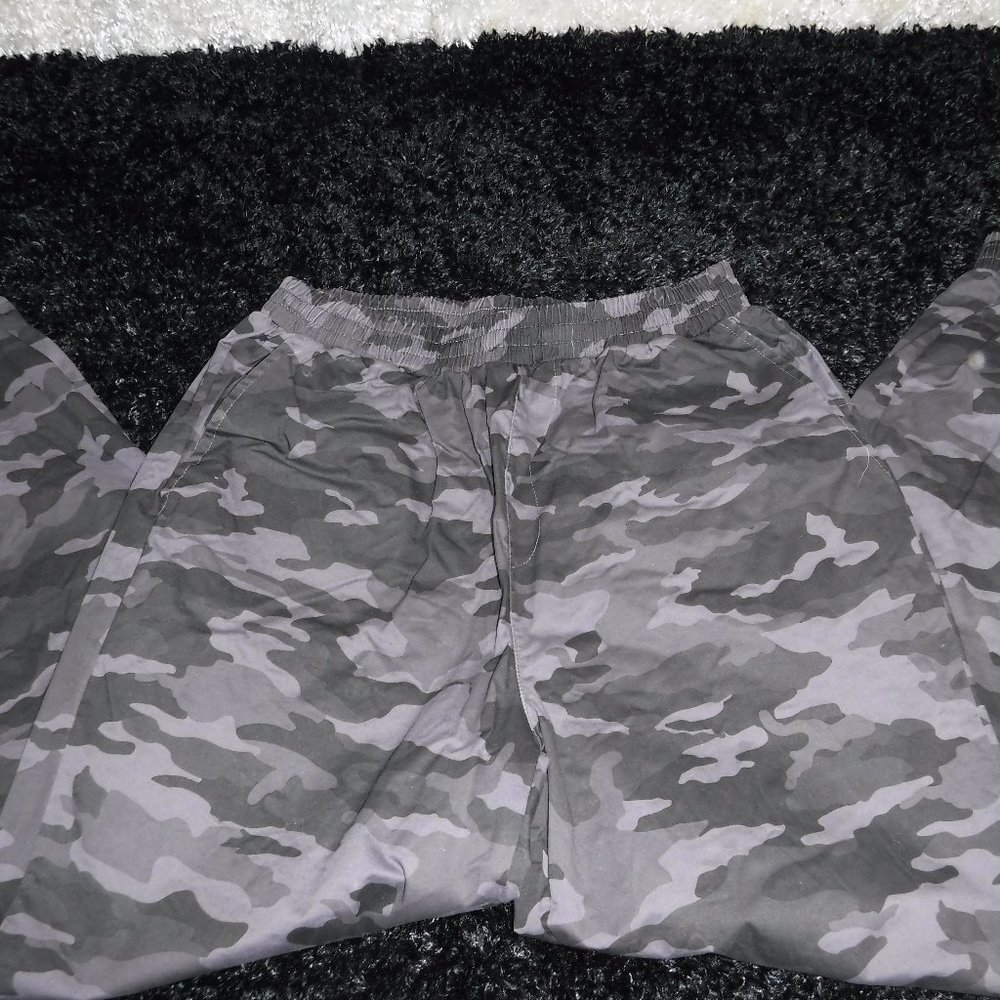 Dance Co Camouflage Pants size L